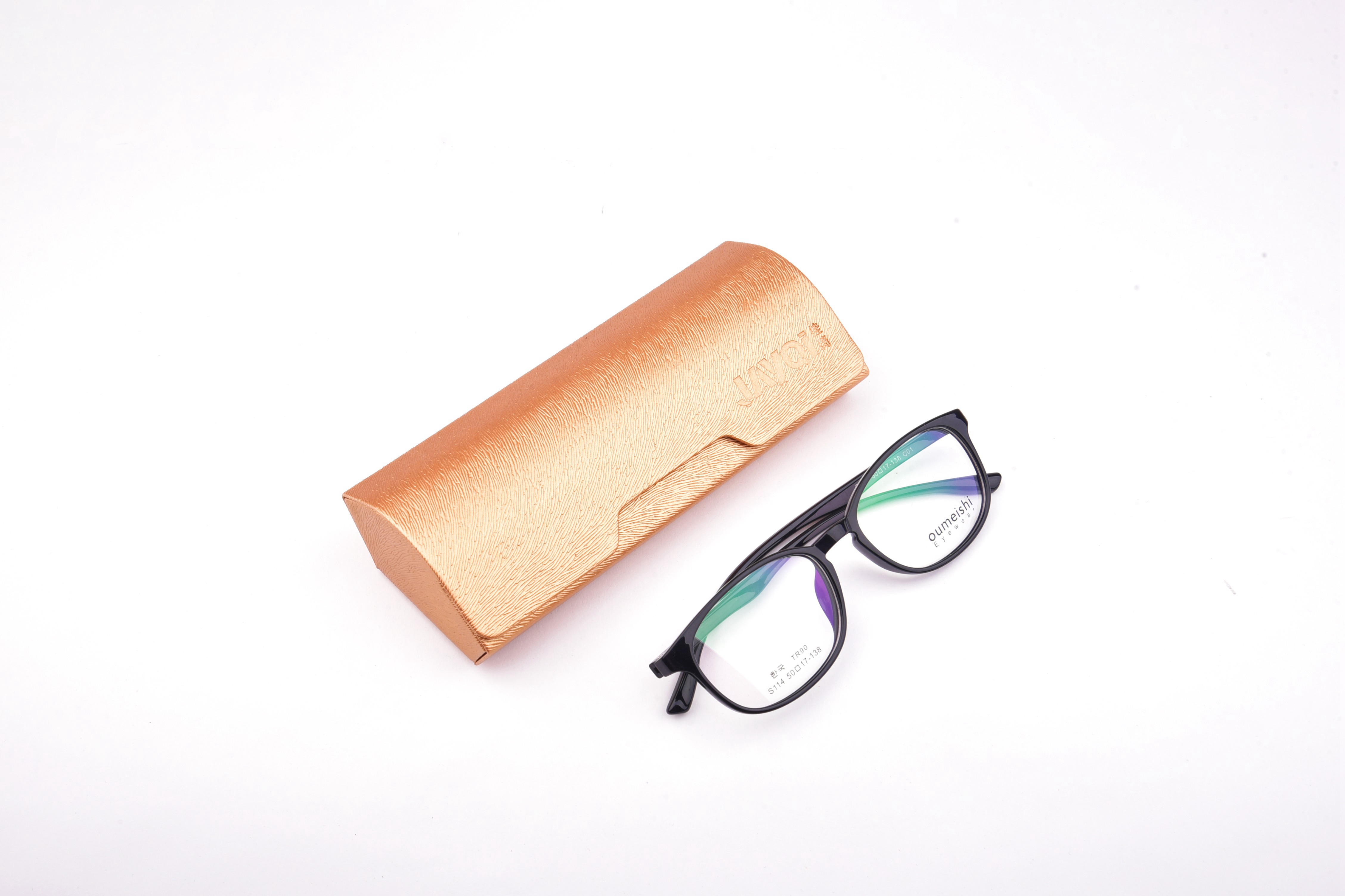 Estuche para anteojos perforados de cuero artificial 